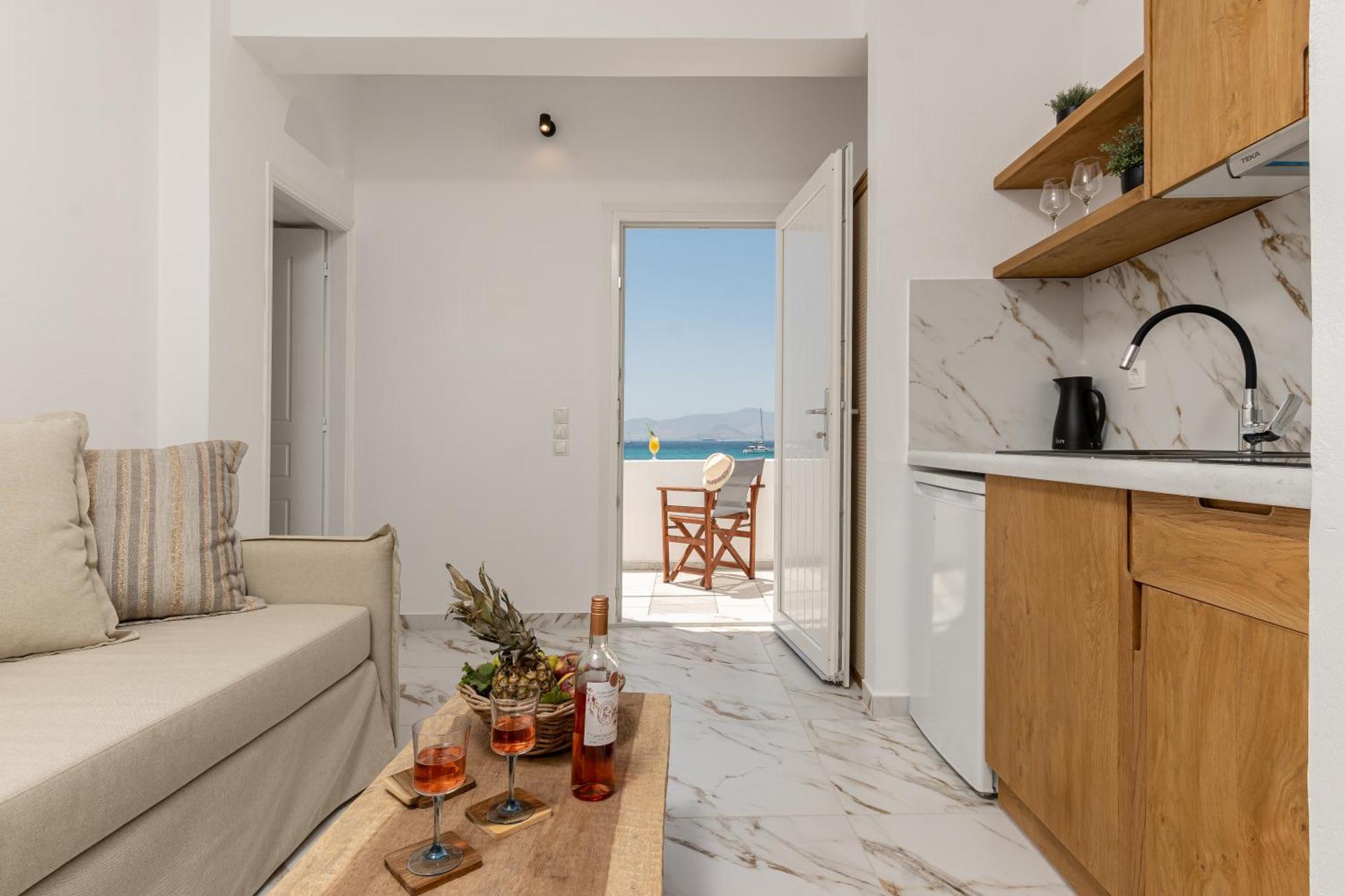 Apartment Ocean Whisper Beachfront