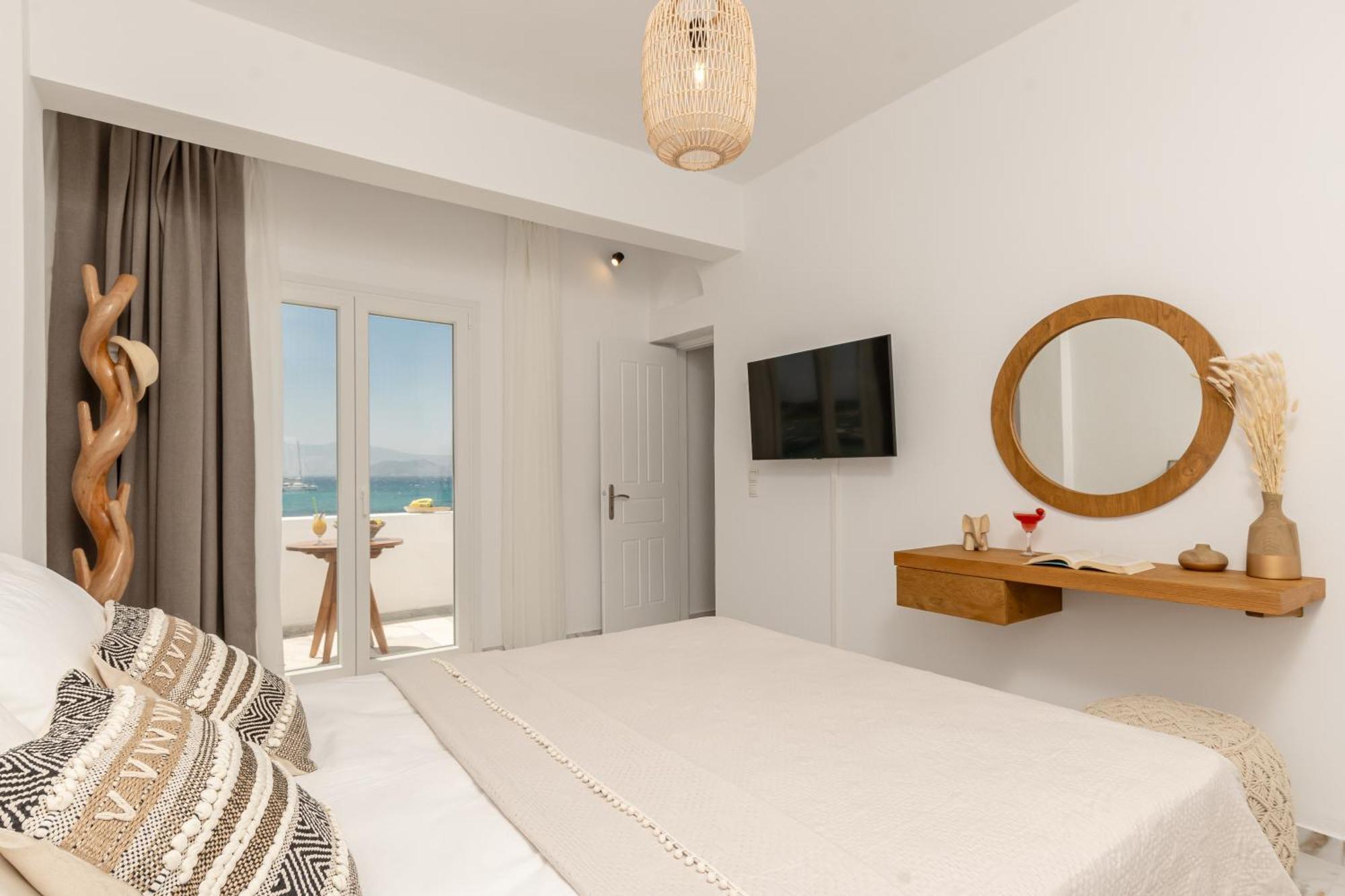 Ocean Whisper Beachfront * Agia Anna (Naxos)